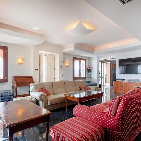 Villa Luxury *